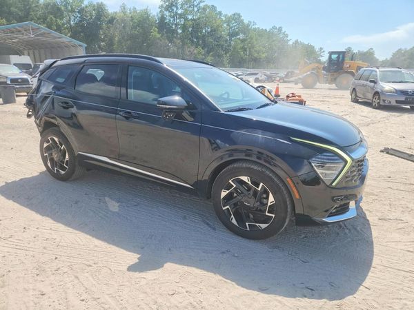 2023 KIA SPORTAGE SX-PRESTIGE or SX-P