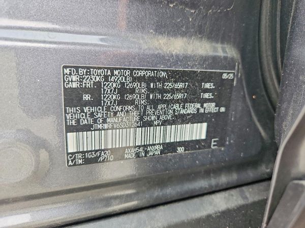 2025 TOYOTA RAV4 XLE — VINS