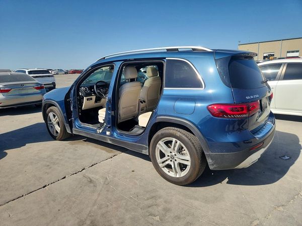 2021 MERCEDES-BENZ GLB GLB250-4M