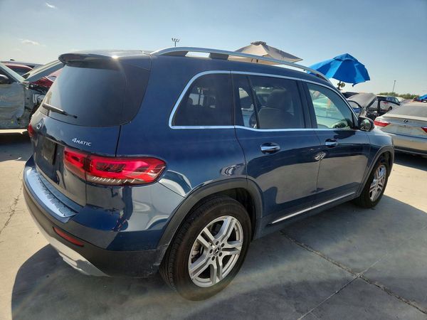 2021 MERCEDES-BENZ GLB GLB250-4M