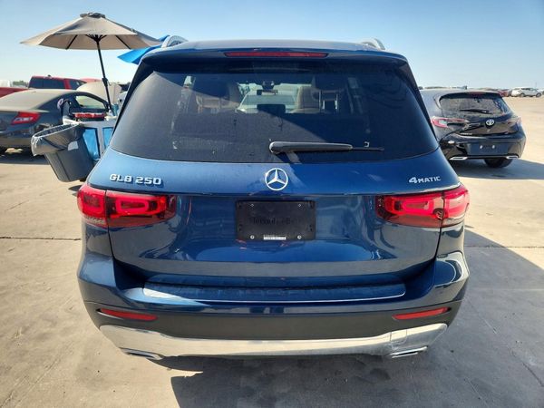 2021 MERCEDES-BENZ GLB GLB250-4M