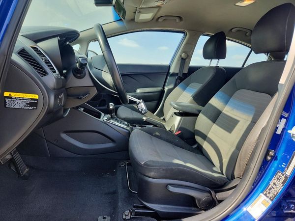 2017 KIA FORTE