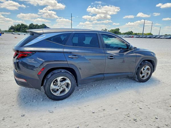 2023 HYUNDAI TUCSON SE