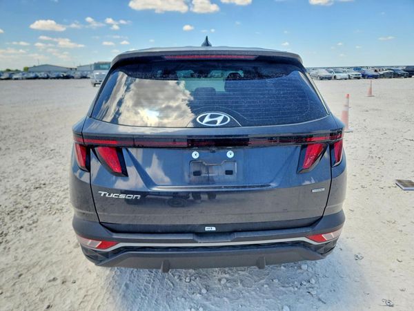 2023 HYUNDAI TUCSON SE