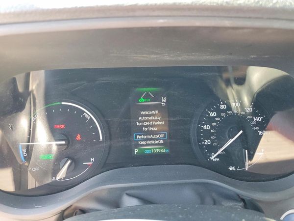 2021 TOYOTA SIENNA LE