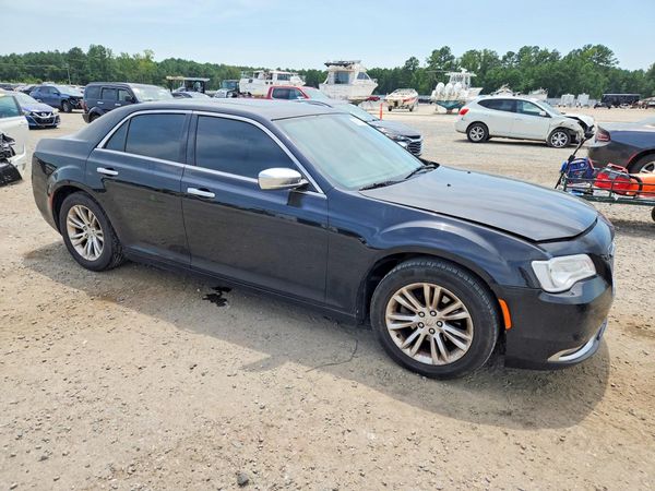 2016 CHRYSLER 300 300C