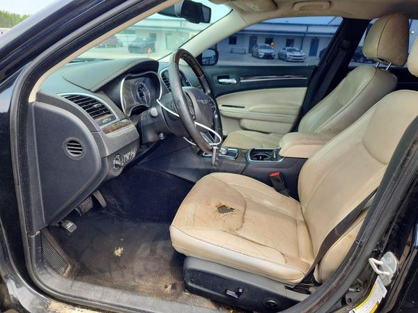 2016 CHRYSLER 300 300C