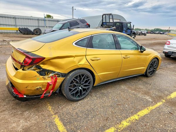2021 HYUNDAI SONATA