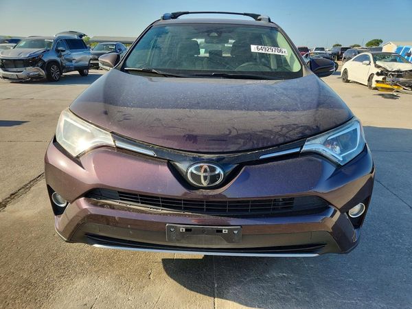 2017 TOYOTA RAV4 XLE
