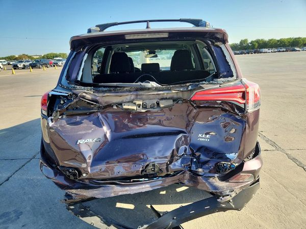 2017 TOYOTA RAV4 XLE