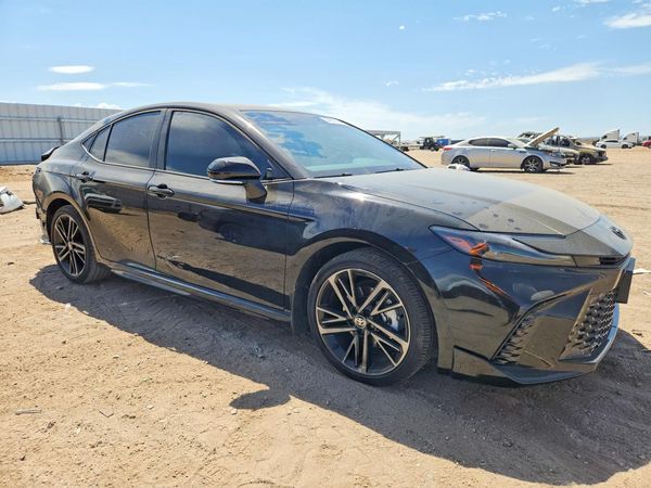 2026 TOYOTA CAMRY