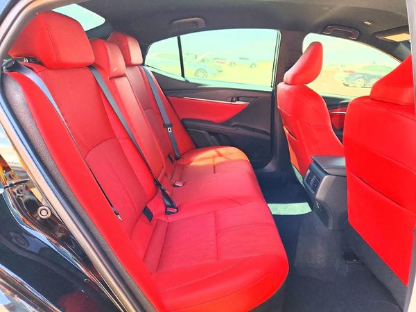 2026 TOYOTA CAMRY