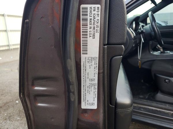 2021 JEEP GRAND CHEROKEE LAREDO 4X4
