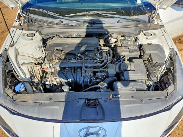 2021 HYUNDAI ELANTRA SEL w/ Premium Pkg