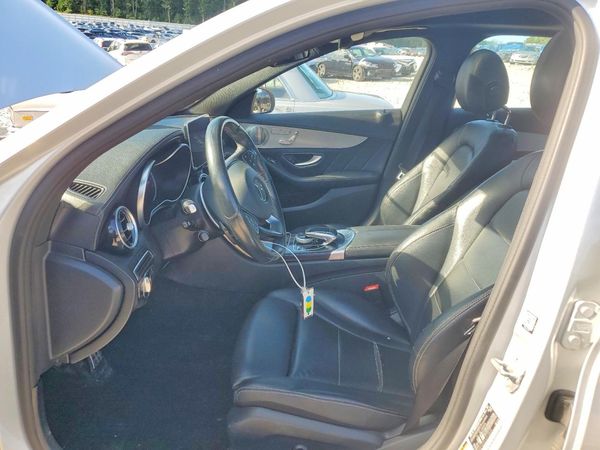 2016 MERCEDES-BENZ C