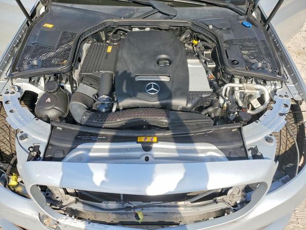 2016 MERCEDES-BENZ C