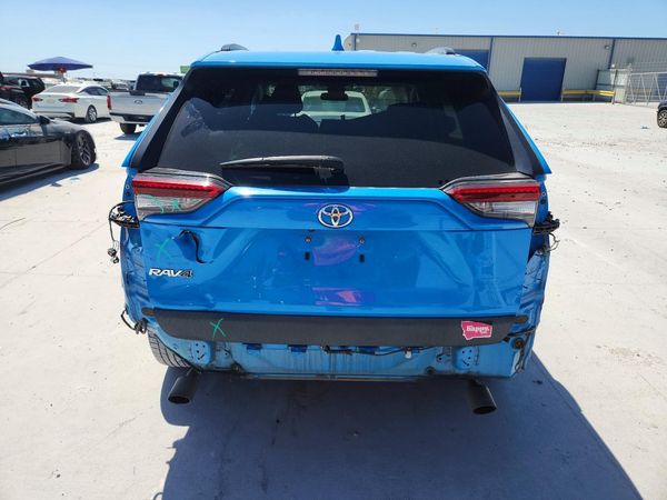 2019 TOYOTA RAV4 XLE / XLE Premium 4WD