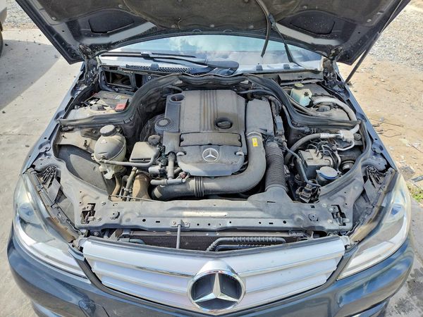 2014 MERCEDES-BENZ C C250
