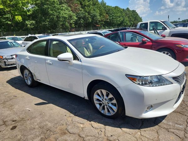 2013 LEXUS ES 300h