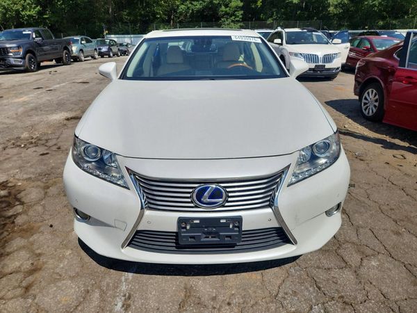 2013 LEXUS ES 300h