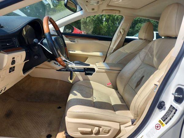2013 LEXUS ES 300h