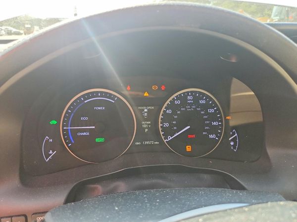 2013 LEXUS ES 300h