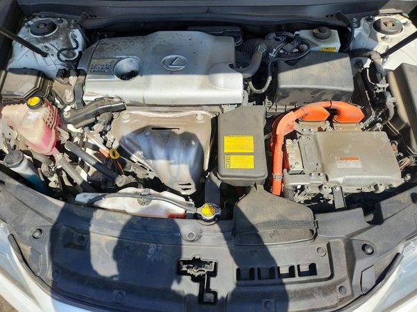2013 LEXUS ES 300h