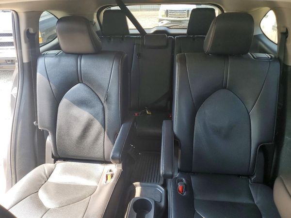 2023 TOYOTA HIGHLANDER Limited — SUVN