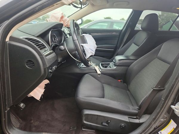 2018 CHRYSLER 300