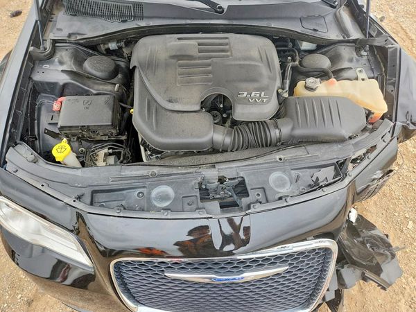 2018 CHRYSLER 300