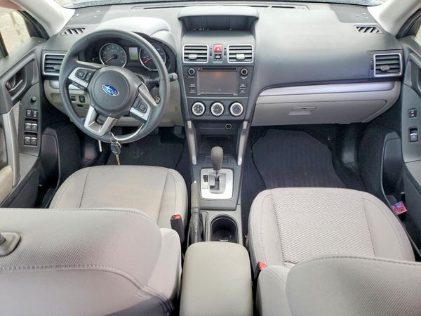 2018 SUBARU FORESTER Base P