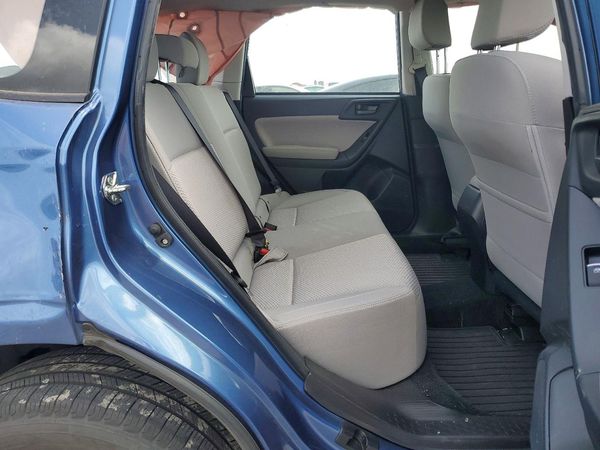 2018 SUBARU FORESTER Base P