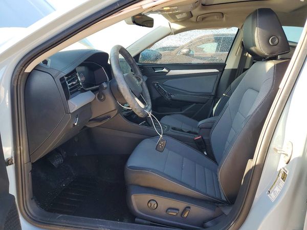 2025 VOLKSWAGEN JETTA SE