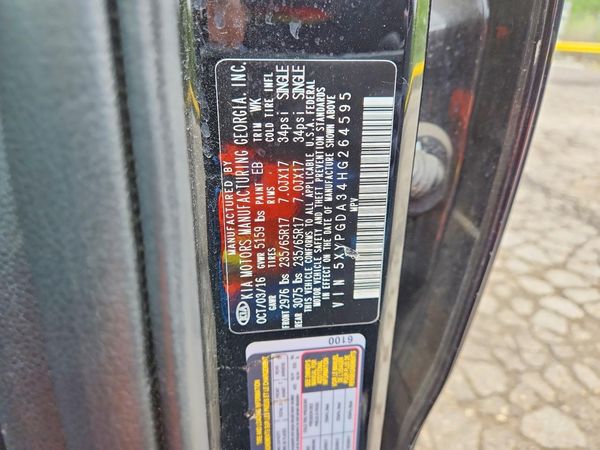 2017 KIA SORENTO L, LX