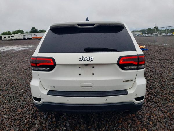 2019 JEEP GRAND CHEROKEE LAREDO 4X2