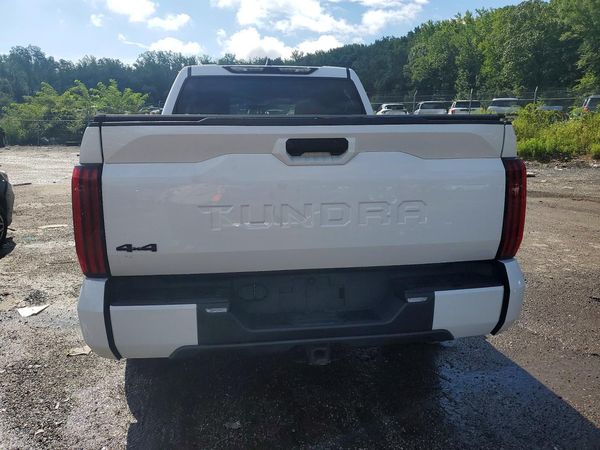 2023 TOYOTA TUNDRA