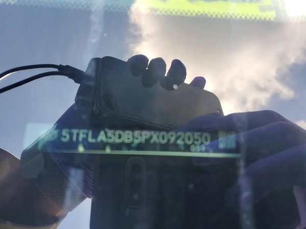 2023 TOYOTA TUNDRA
