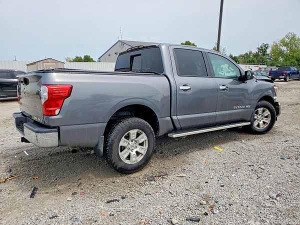 2019 NISSAN TITAN