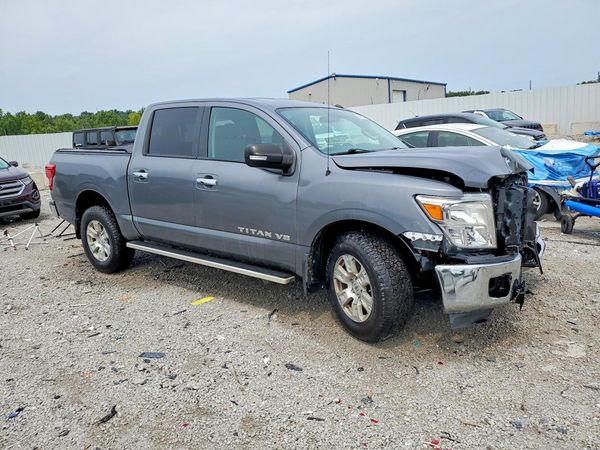 2019 NISSAN TITAN