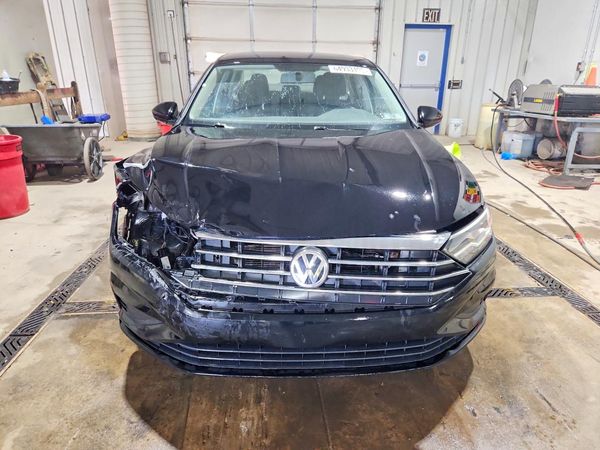 2019 VOLKSWAGEN JETTA S, SE, R-Line