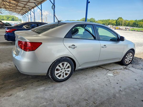 2013 KIA FORTE EX