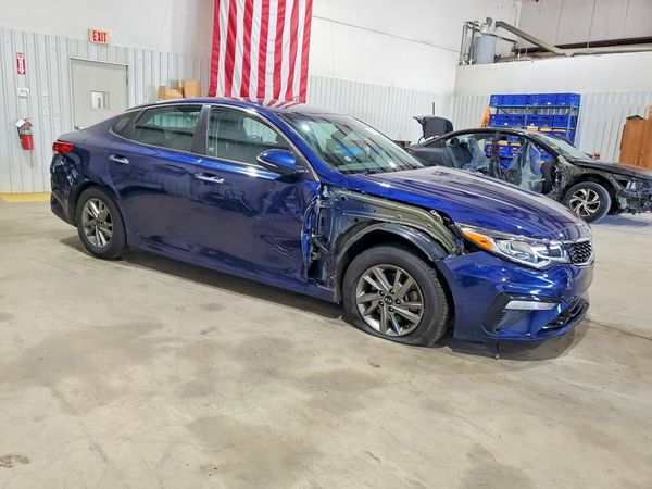 2019 KIA OPTIMA LX, S
