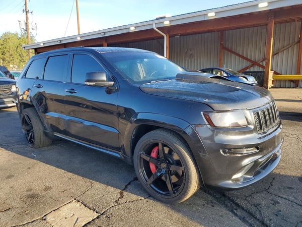 2012 JEEP CHEROKEE SRT8 4X4