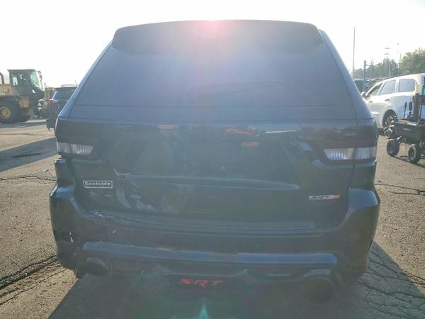 2012 JEEP CHEROKEE SRT8 4X4