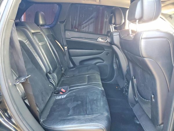 2012 JEEP CHEROKEE SRT8 4X4