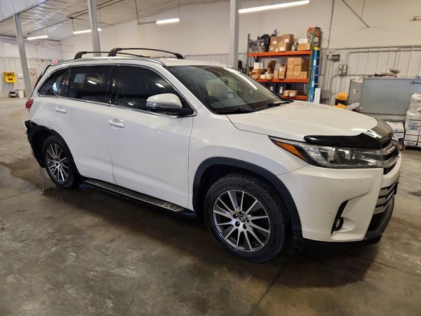 2017 TOYOTA HIGHLANDER Ltd/Ltd Platinum