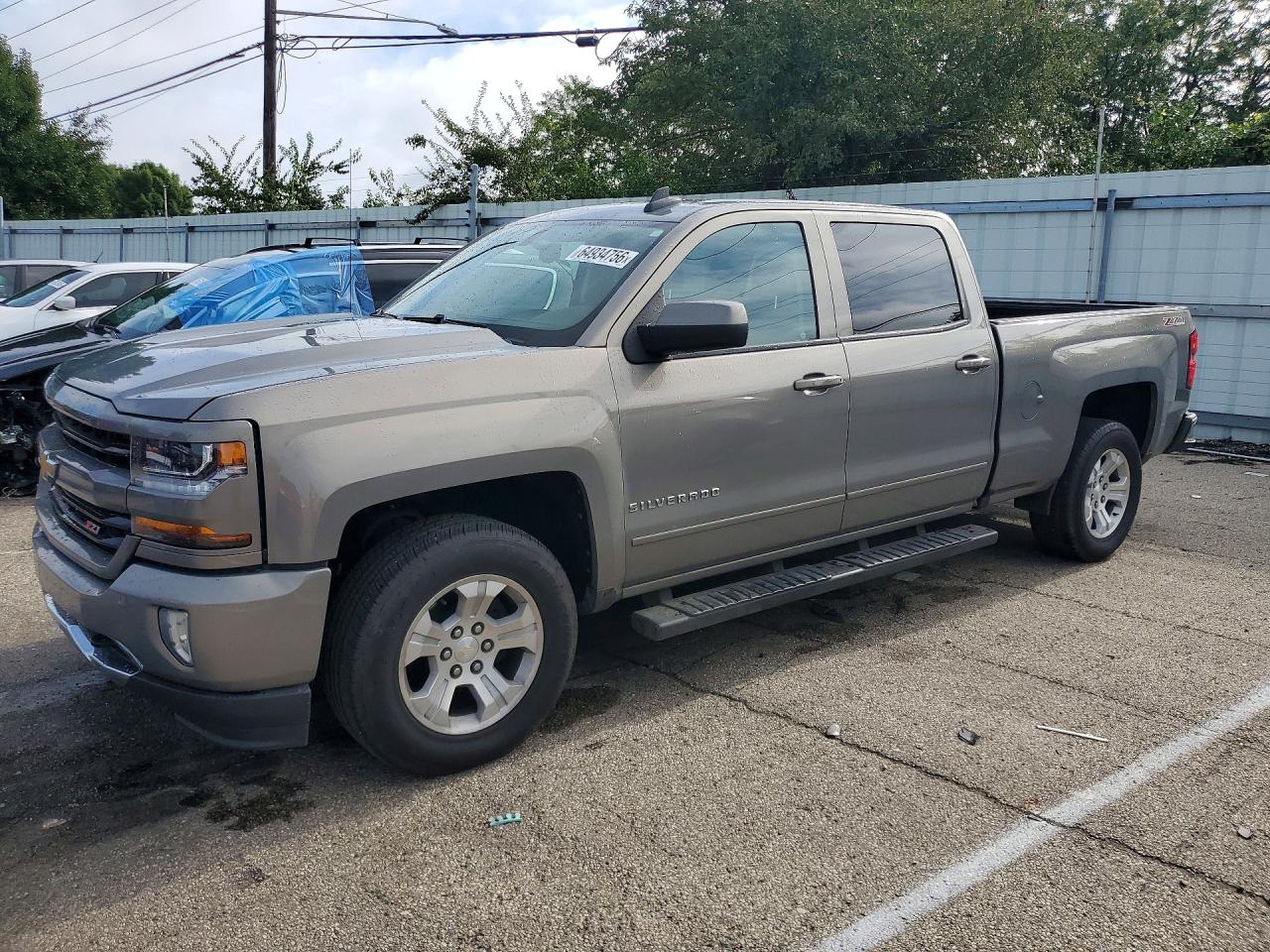 2017 CHEVROLET SILVERADO LT