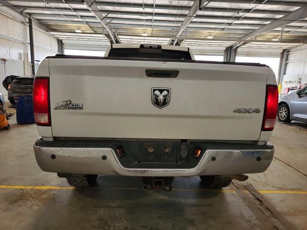 2015 RAM 2500 SLT MEGA CAB 4X4