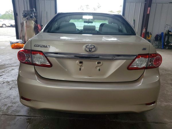 2013 TOYOTA COROLLA