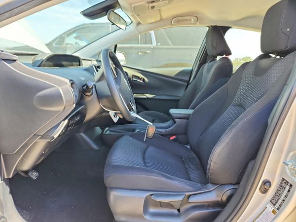 2017 TOYOTA PRIUS One/Two